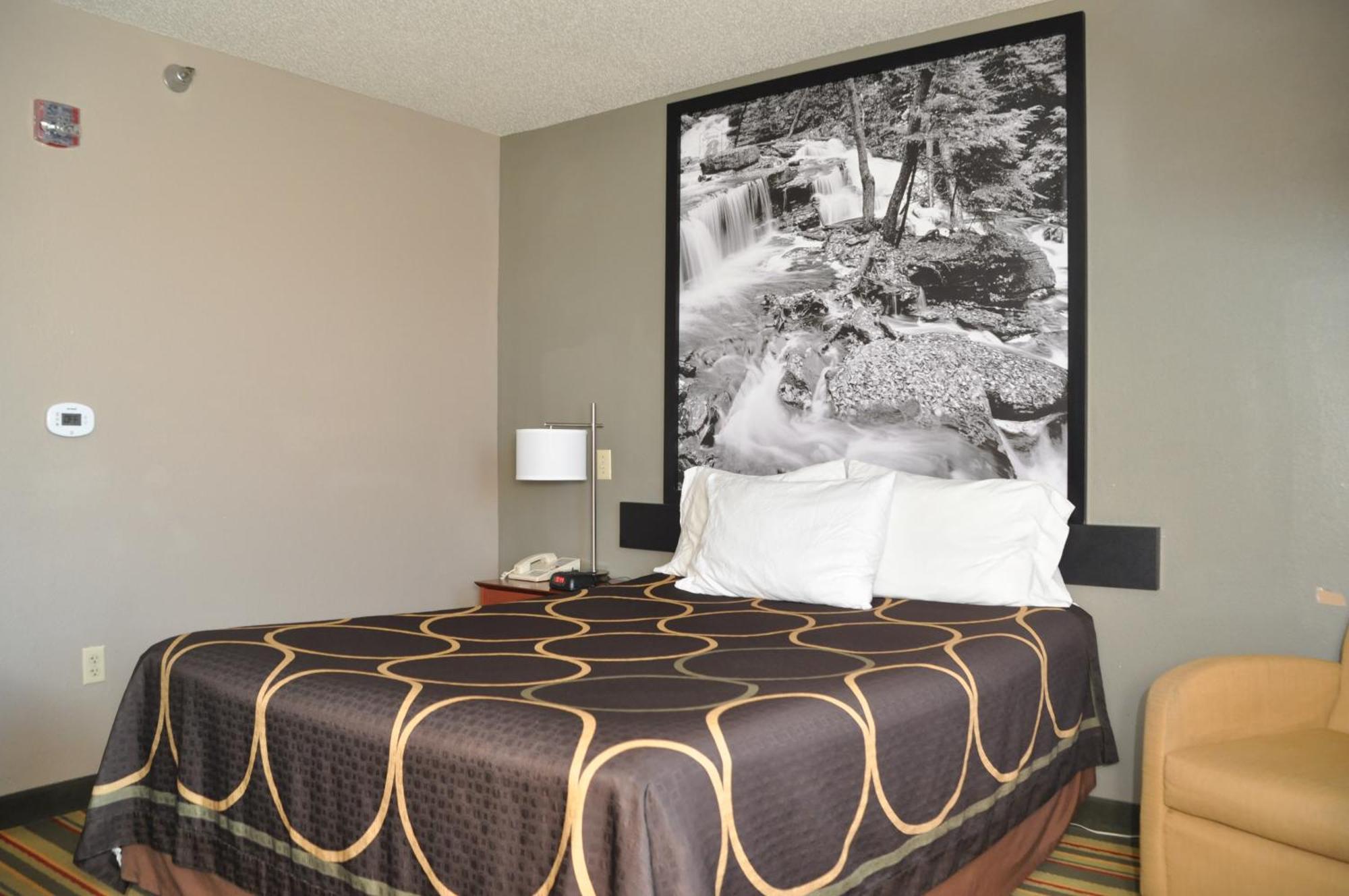 Super 8 By Wyndham Clearfield Exterior foto