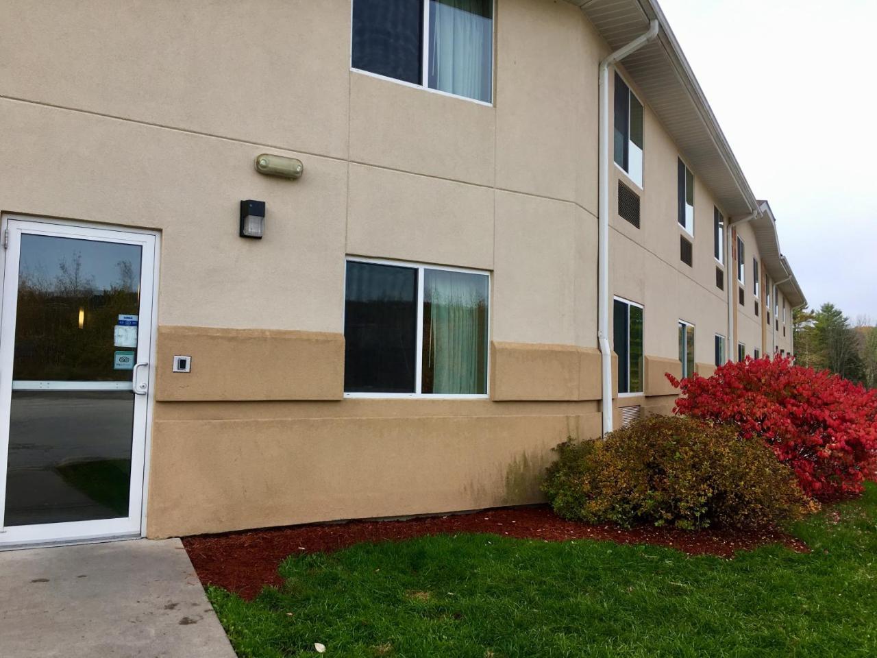 Super 8 By Wyndham Clearfield Exterior foto